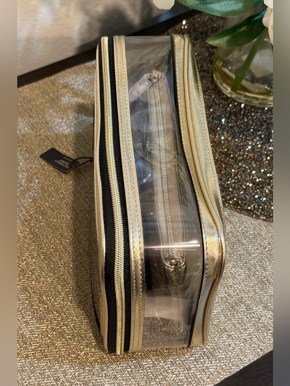 New VICTORIA'S SECRET 3 in makeup bag - Picture 12 of 13